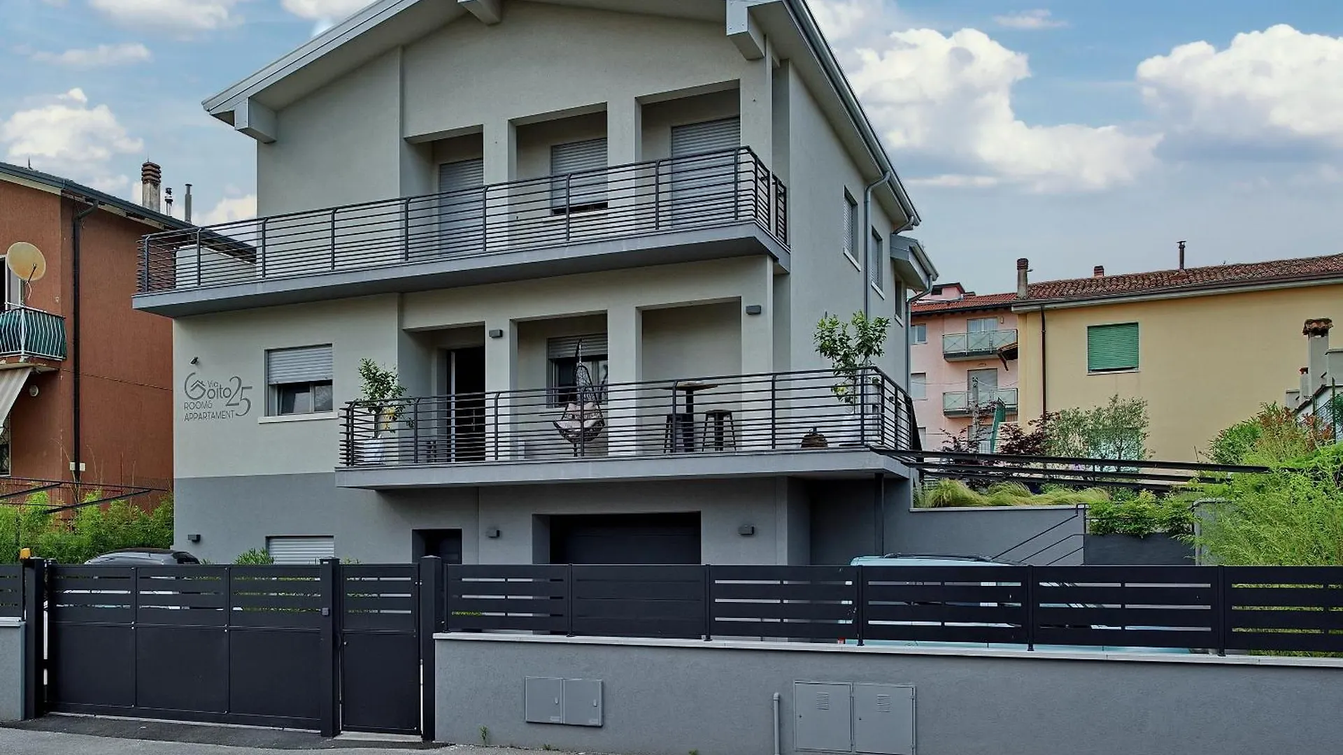 Via Goito 25 Rooms & Apartment Peschiera del Garda